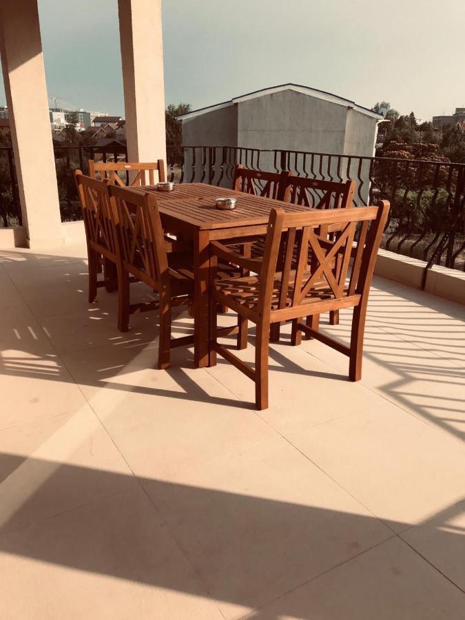 Breeze Villa Mamaia Nord Năvodari Exterior foto