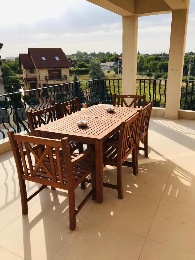 Breeze Villa Mamaia Nord Năvodari Exterior foto